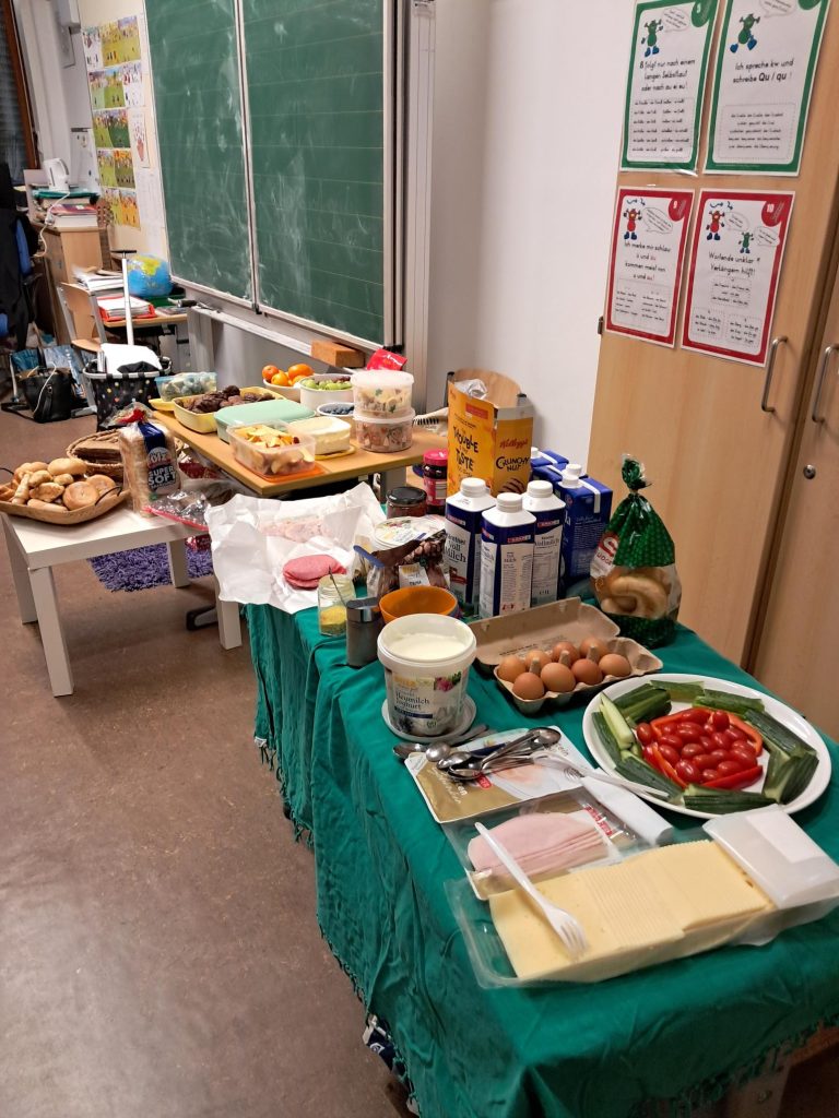 202512-4a-weihnachtsfrühstück