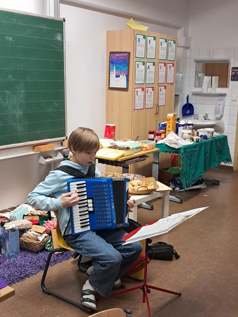 202512-4a-weihnachtsfrühstück