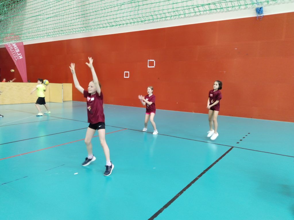 202605-3b4b-volleyball
